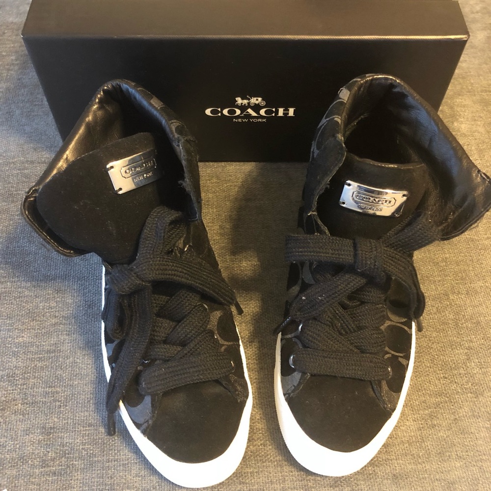Coach high top sneakers 🖤